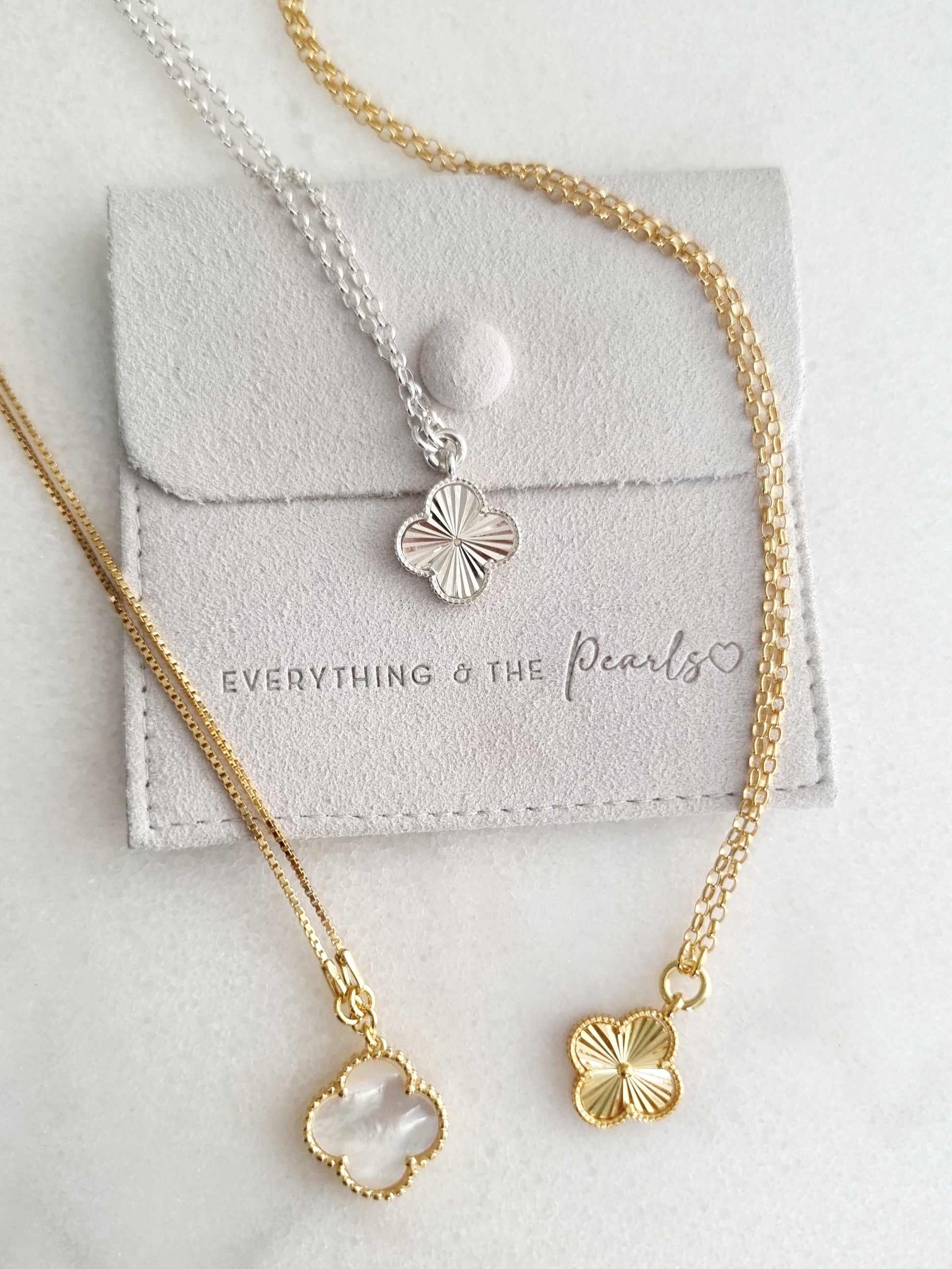 pouchlimited clover.jpg__PID:c976defa-a593-4ed5-a28d-f4a70d62afa3